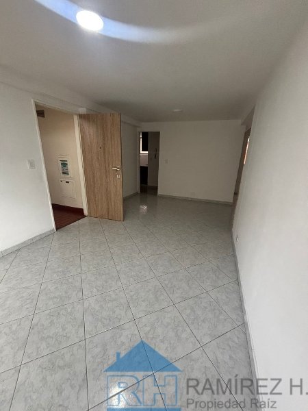 Apartamento disponible para Arriendo en Medellín La Almeria Foto numero 1