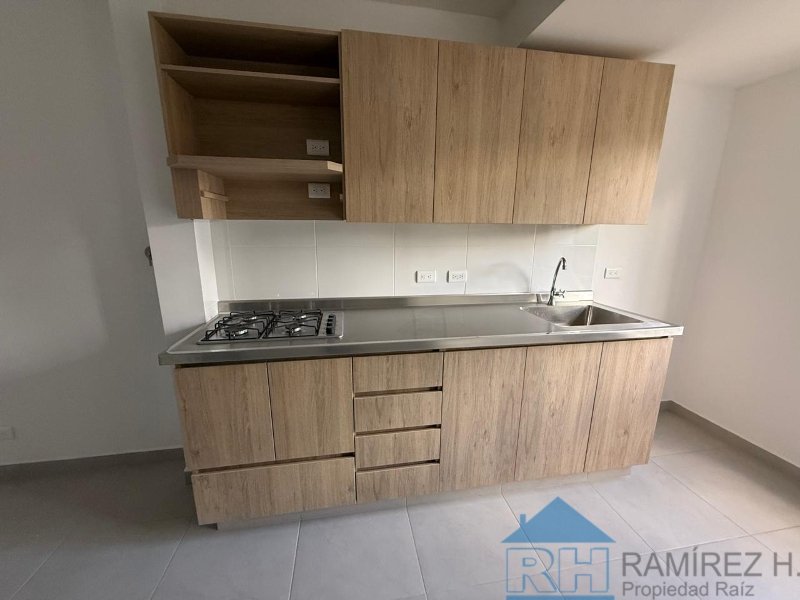 Apartaestudio disponible para Arriendo en Medellín con un valor de $2,000,000 código 3539