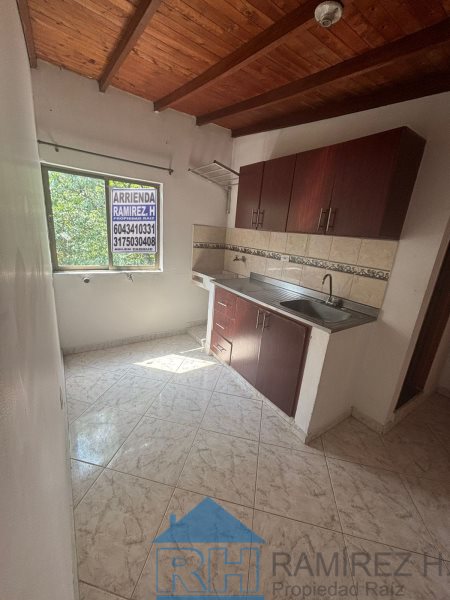 Apartaestudio disponible para Arriendo en Medellín Belen Los Alpes Foto numero 1
